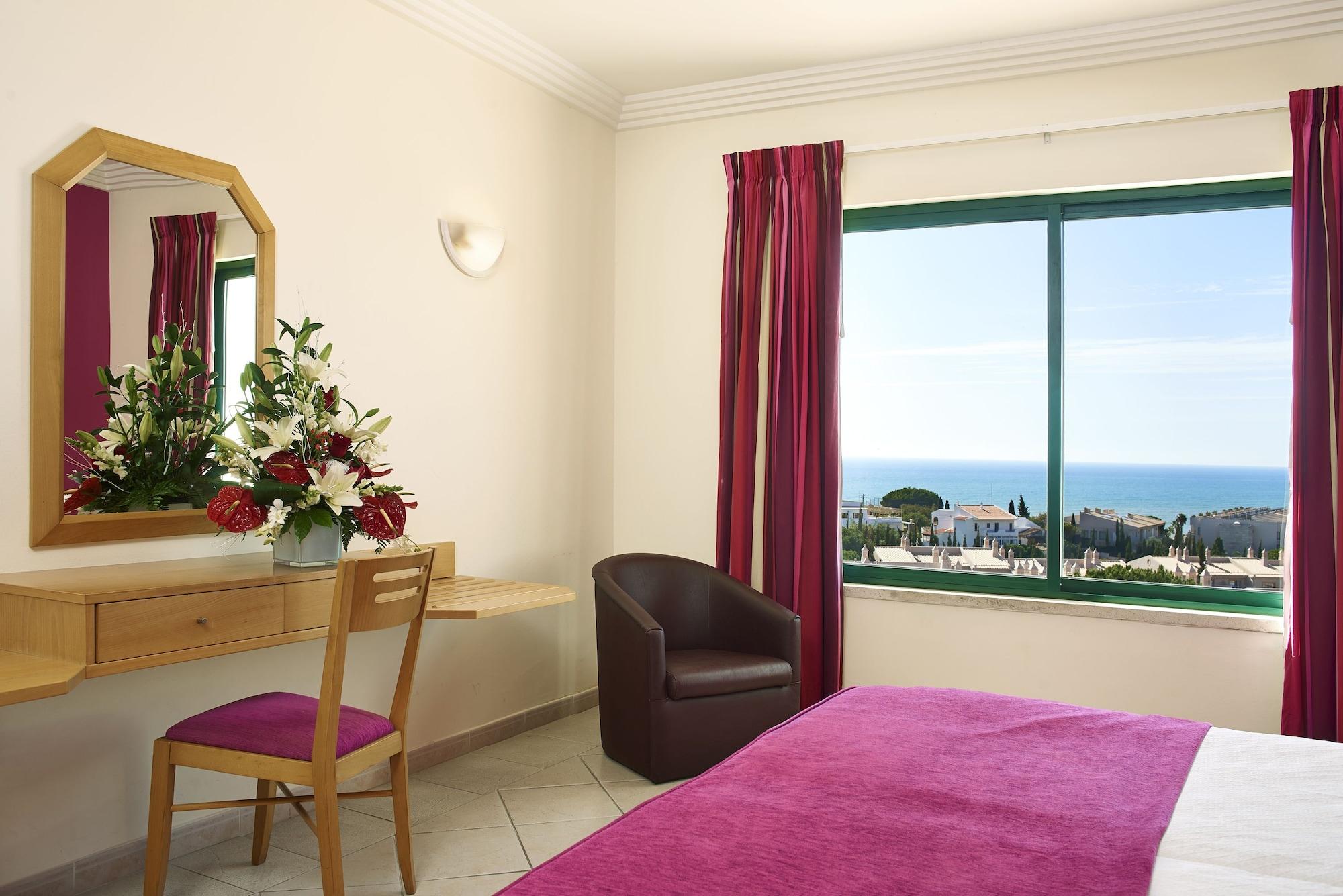Cheerfulway Balaia Plaza Aparthotel Albufeira Luaran gambar