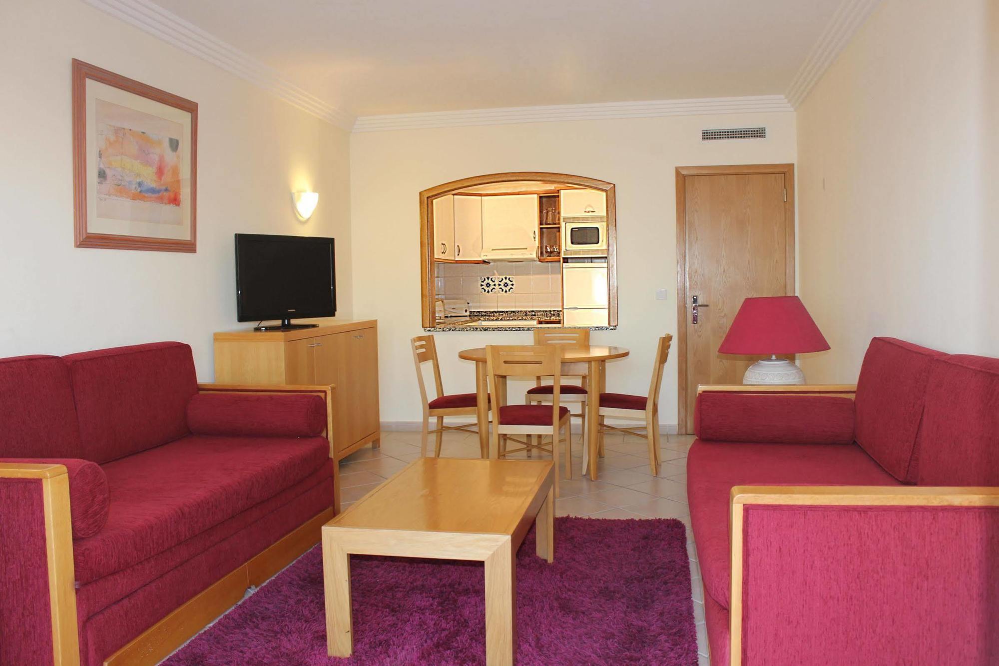 Cheerfulway Balaia Plaza Aparthotel Albufeira Luaran gambar
